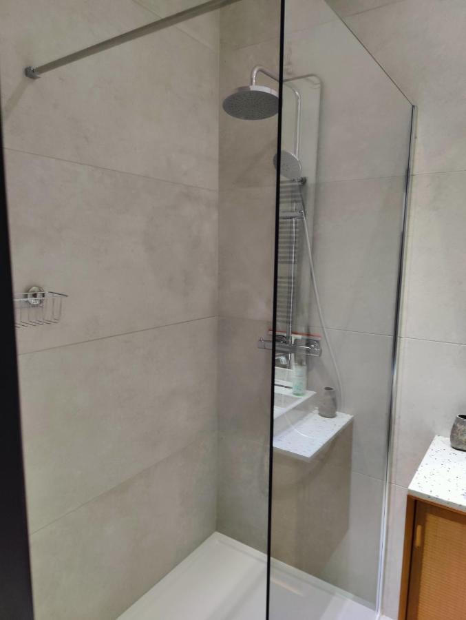 Zuid'S Charming Gem Apt Apartment แอนต์เวิร์ป ภายนอก รูปภาพ